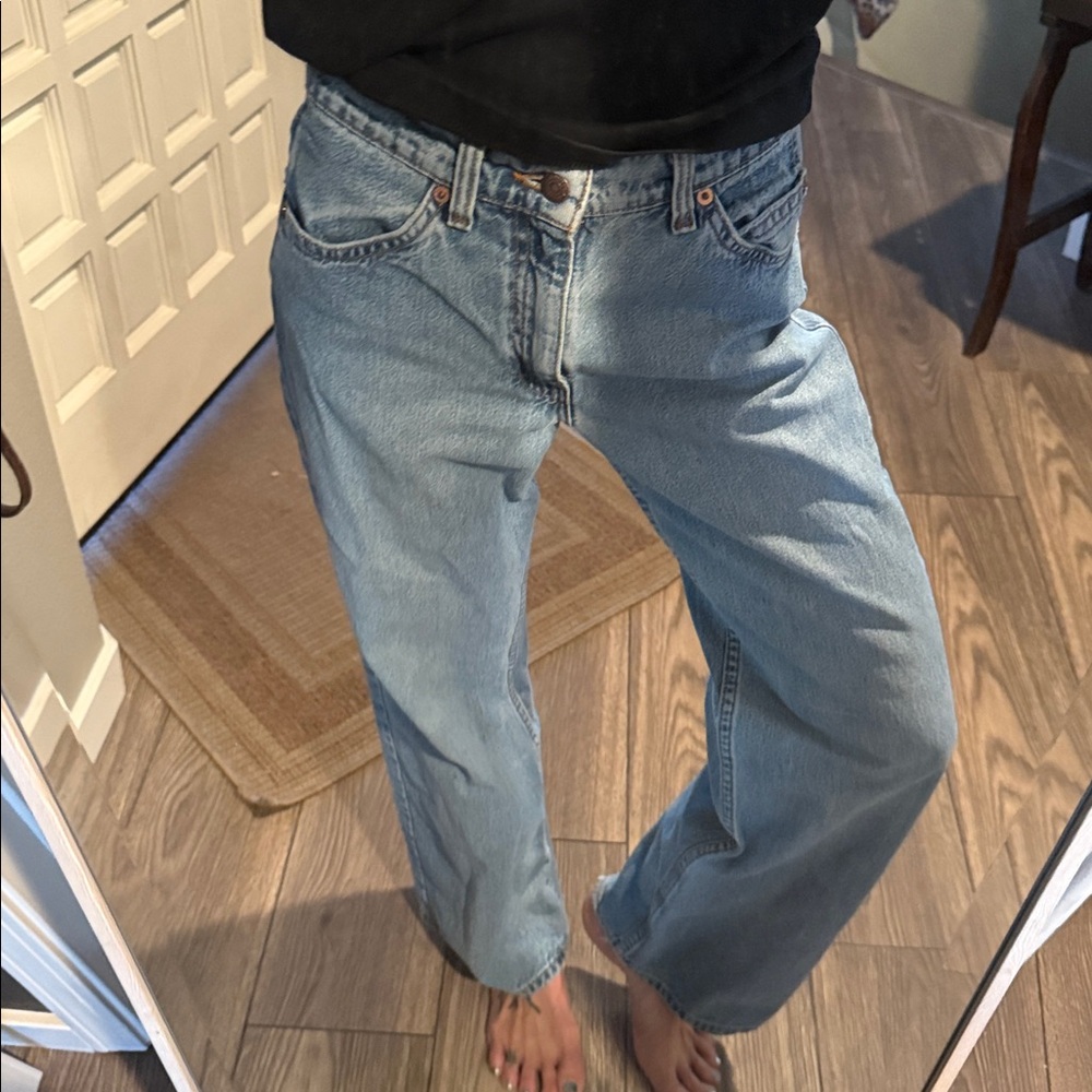Vintage Levi’s 965 wide leg Relaxed  Jeans in Light Blue Wash size jr 5 - Picture 5 of 11